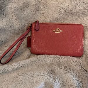 Coach Double Corner Zip Wristlet